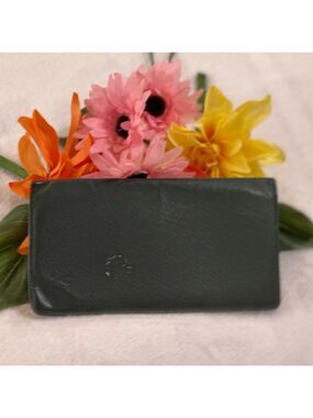 AUTHENTIC MEN'S LOUIS VUITTON BLACK GREEN TAIGA LEATHER PORTE CARTES LONG WALLET